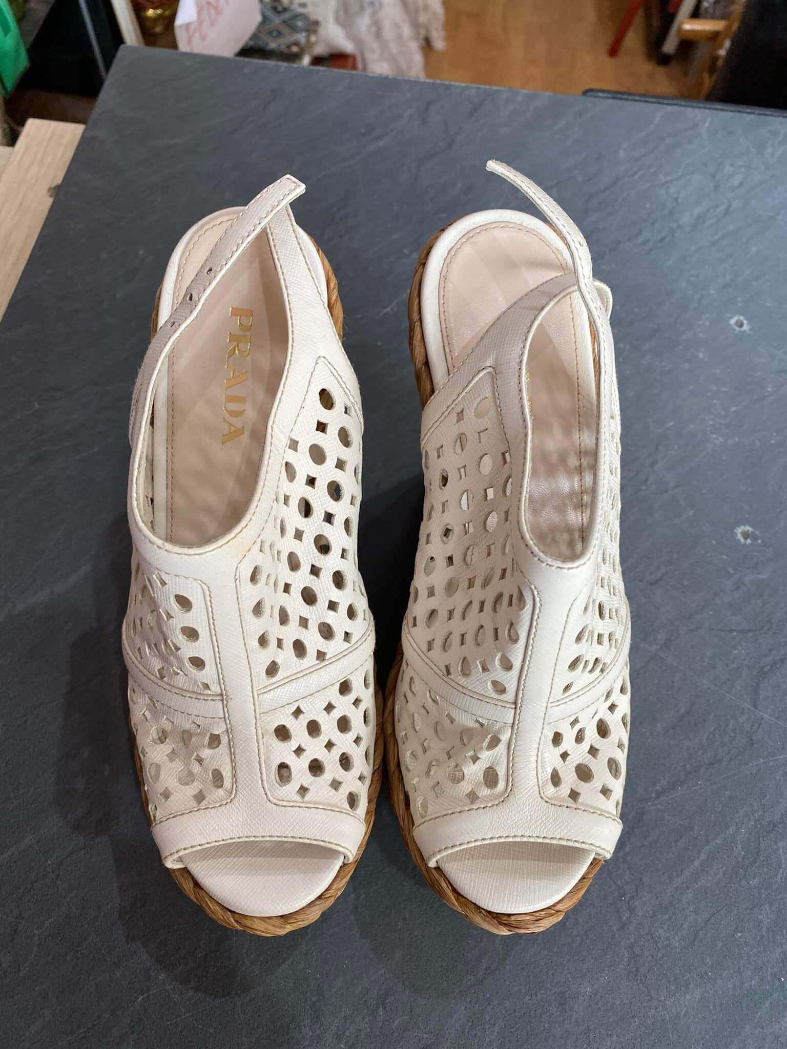scarpe2-1.jpeg